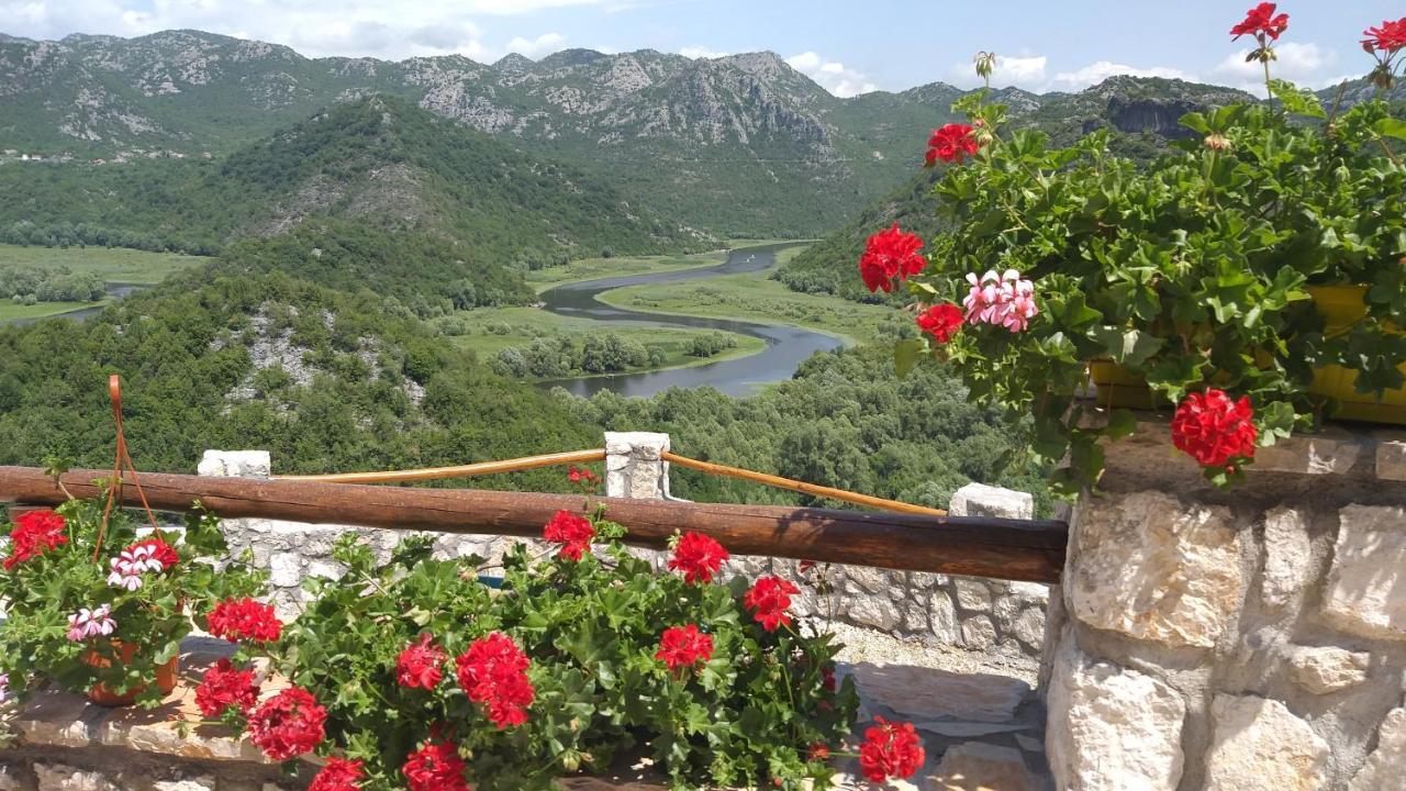 Village House - Novak Rijecani Rijeka Crnojevića Dış mekan fotoğraf