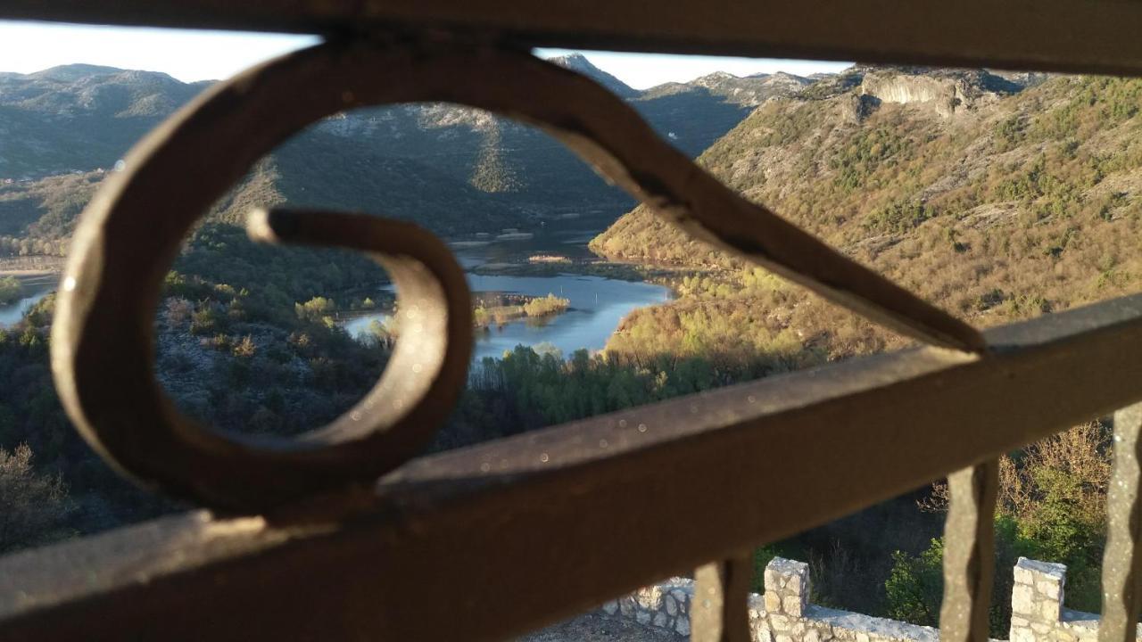 Village House - Novak Rijecani Rijeka Crnojevića Dış mekan fotoğraf