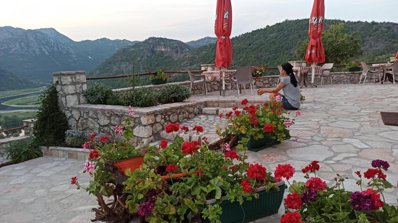 Village House - Novak Rijecani Rijeka Crnojevića Dış mekan fotoğraf