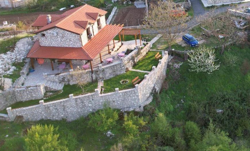 Village House - Novak Rijecani Rijeka Crnojevića Dış mekan fotoğraf