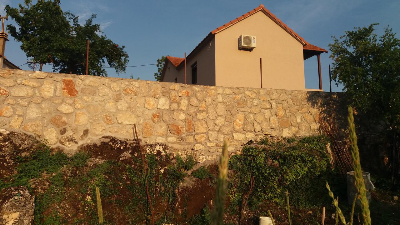 Village House - Novak Rijecani Rijeka Crnojevića Dış mekan fotoğraf